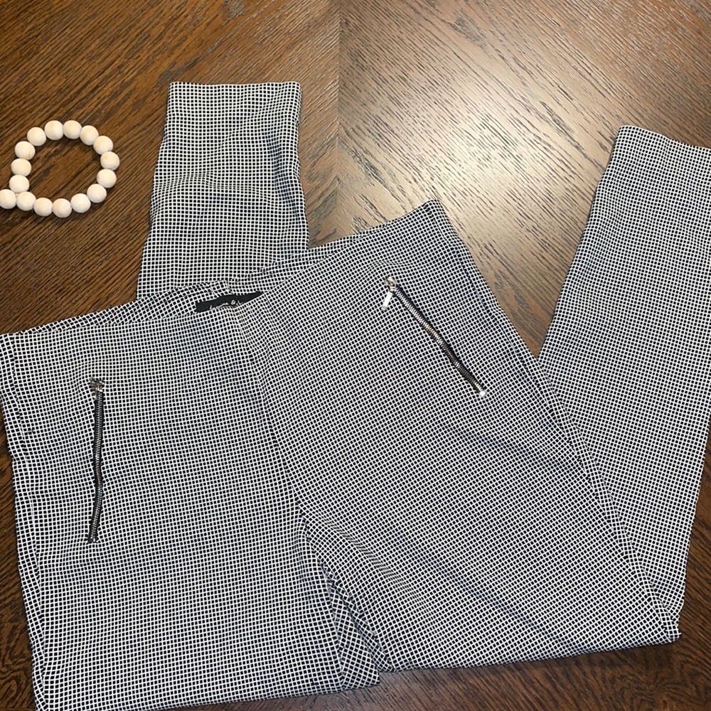 Jasmine + Juliana Black and White Stretch Dress Pants Size 14  -